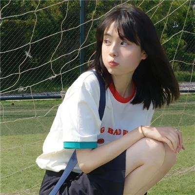 恨君不似江楼月